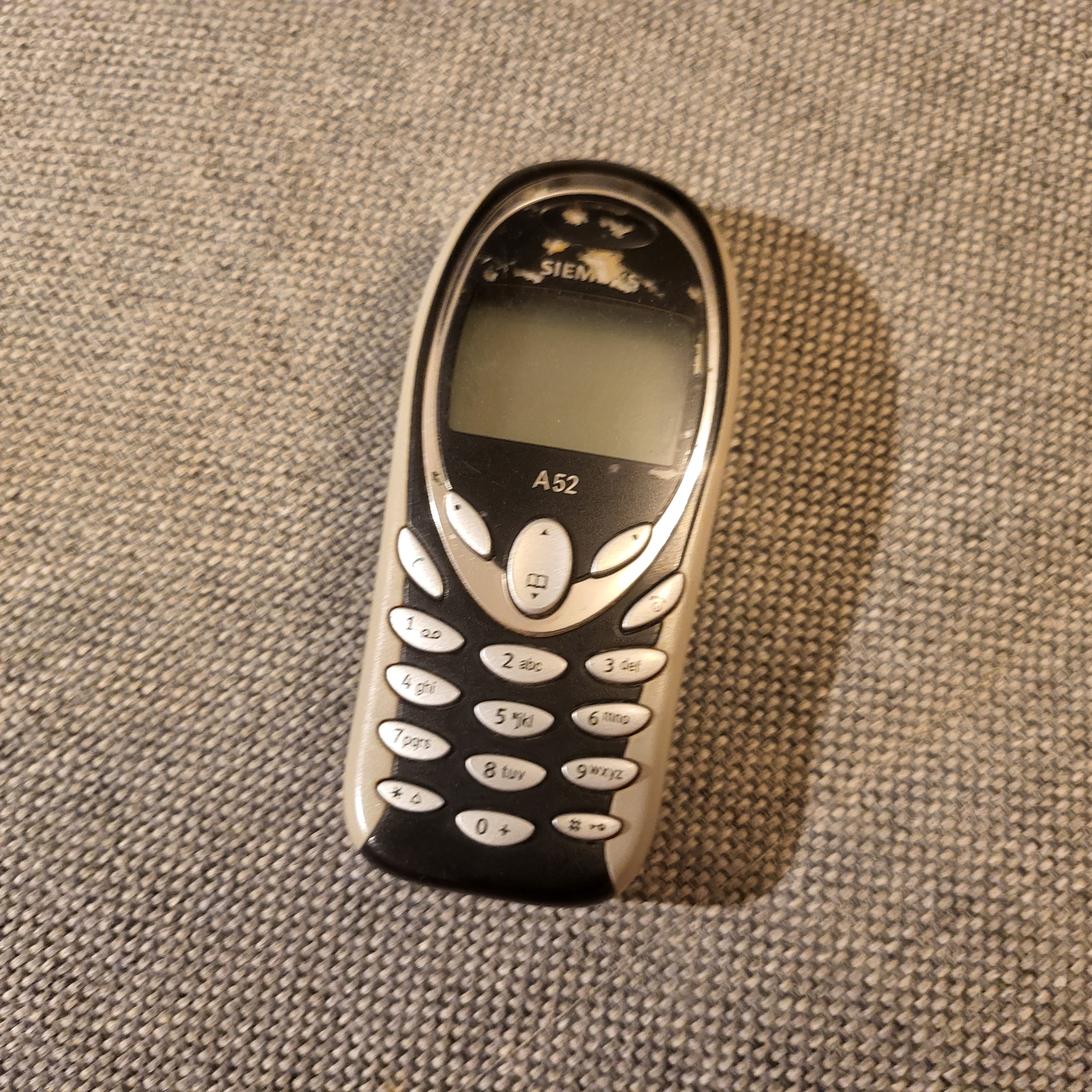 Siemens A52